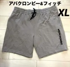 アバクロンビー&フィッチ【XL】ベージュ　ロゴ入り　ショートパンツ　大きいサイズのサムネイル