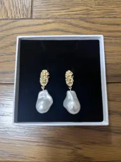 【新品】バロックパール　ピアス