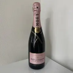 ワンコ様専用MOET & CHANDONのROSE IMPERIALのサムネイル