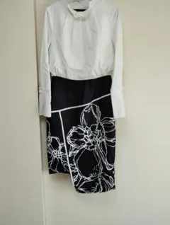 Sobre International 白黒花柄ドレス Sサイズ