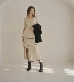 美品◯pinue ティアードニットワンピースネイビー Sサイズ - メルカリ