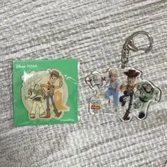 トイ・ストーリー4 キーホルダー ピンバッジ