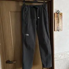 THE NORTH FACE グレーパンツ ウエスト調整可能