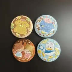 サンリオ　刺繍缶バッジ　4個セット