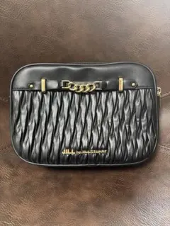 JILL by JILL STUART パフィーポシェット　黒