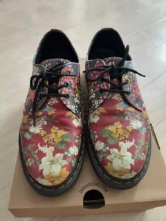 【レアデザイン】Dr.Martens（ドクターマーチン） 3ホール 花柄のサムネイル
