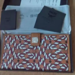 MCM x BIGBANG 限定コラボ 長財布のサムネイル