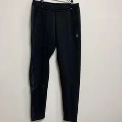 Reebok スウェット　Lサイズ