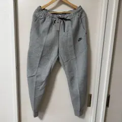【レアサイズ】新品タグ付き　サイズ2XL ナイキ　テックフリース　ジョガーパンツ