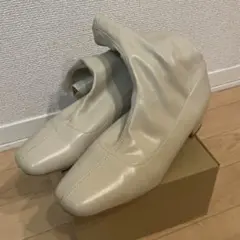 menue 3.5cmヒール ローヒール ストレッチブーツ アイボリー