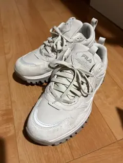 FILA スニーカー ベージュ メンズ