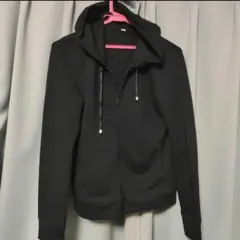 ジーユー パーカー