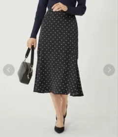 green label relaxing ドット フレア サテンスカート 38