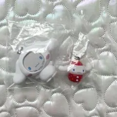 サンリオ　フォトフレームマスコット　シナモロール めじるしアクセ　いちご