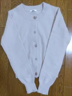 SNIDEL コンパクトビジュー釦カーデ