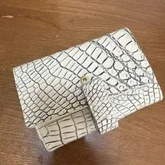 た*ん様 LEATHER JEWELS 財布のサムネイル
