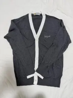 シークエル ×ジョンスメドレー JOHNSMEDLEY ロゴ刺繍ニットカーディガ シークエル ×ジョンスメドレー JOHNSMEDLEY ロゴ刺繍ニットカーディガ