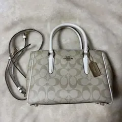 【値下げ中】COACH ショルダーバッグ ベージュ/ホワイト