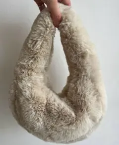 【美品】最終価格！ZARA バッグ ファーバッグ ファー ミニバッグ