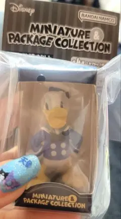 ディズニーキャラクター ミニチュア＆パッケージコレクション ドナルド ガチャ