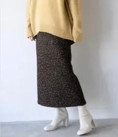 状態良好！定価6,050円！ローリーズファーム★アニマルジャガードスカート★F