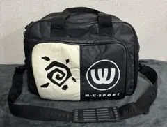M・U・SPORTS ボストンバッグのサムネイル