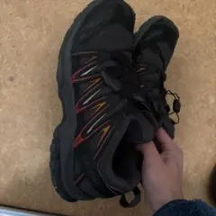 Salomon スニーカー