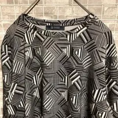 ★ナノユニバース☆ 幾何学模様 長袖トップス　tシャツ　総柄　ユニセックス