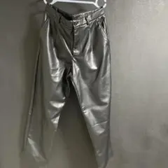 ZARAブラックフェイクレザーパンツ EUR 42
