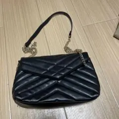 ブラック キルティング ショルダーバッグ