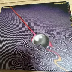 Tame Impala / Currents