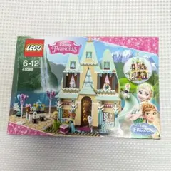 欠品あり　LEGO ディズニー　 41068 アナとエルサのアレンデール城