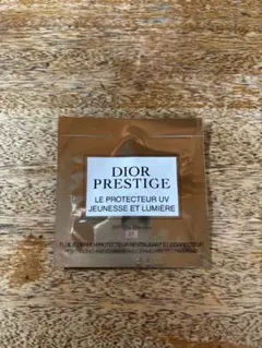 DIOR ディオール　PRESTIGE ルプロテクター　UVルミエールBB 00