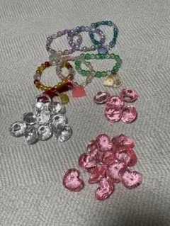 カラフルビーズとブレスレット6個セット　きらきらおまけ付き