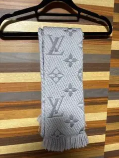 Louis Vuitton エシャルプ ロゴマニア グレー マフラーのサムネイル