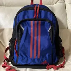 adidas ストライプデザイン リュック