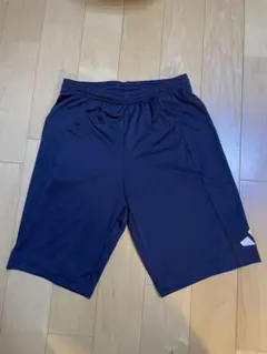 adidas ネイビー ハーフパンツ 160