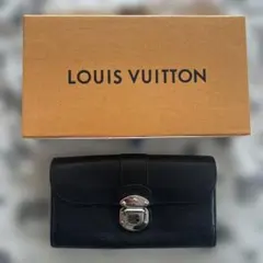 LOUIS VUITTON ポルトフォイユ　イリス　マヒナ