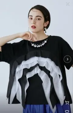 お値下げ！美品⭐︎manana suerte チュールデザインＴシャツ