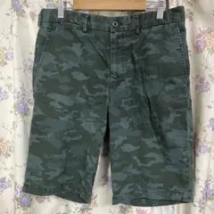 ユニクロ ハーフパンツ 迷彩柄 グリーン系 M
