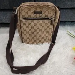 ポシェット ショルダーバッグ