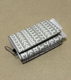 MARC JACOBS 三つ折り財布のサムネイル