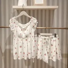 gelato piqueイチゴ柄 カップ付プルオーバー＆ショートパンツ