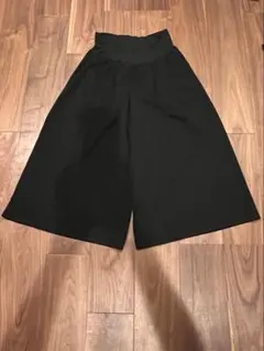 ブラックガウチョパンツ　マタニティM-L
