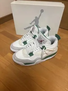 Nike SB Air Jordan 4 Pine Greenのサムネイル