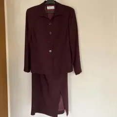 【milaschon 】バーガンディ ジャケットとスカートセットアップ 44