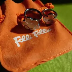 Folli Follieフラワーモチーフリング2点セット 袋付き　フォリフォリ