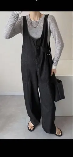 ブラックサロペット デニム風