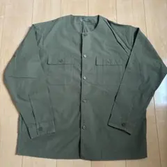 mujilabo ノーカラーシャツ　ミリタリー