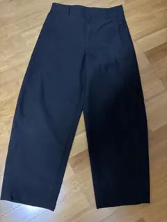 美品　ユニクロ　Lサイズ　ブラック　ジャージーバレルレッグパンツ